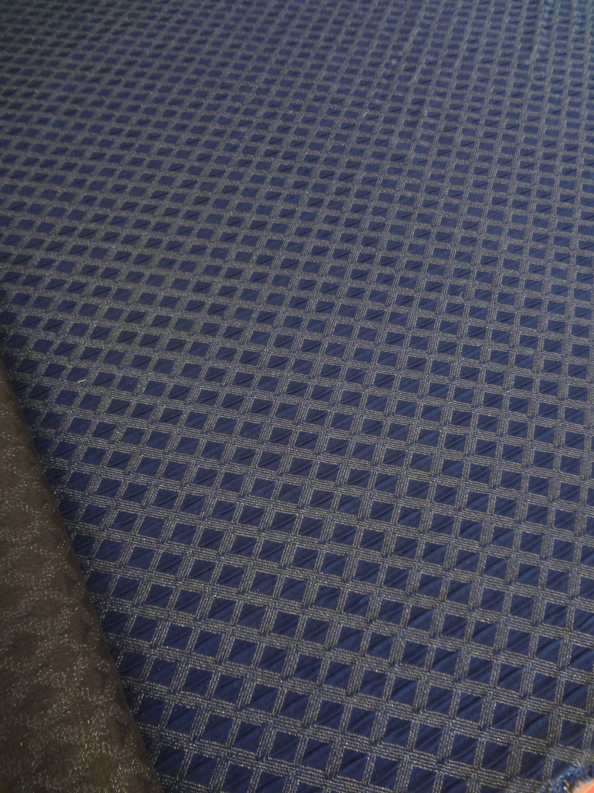 Metalik Desenli Tok Dokuma Kumaş - Görsel 2