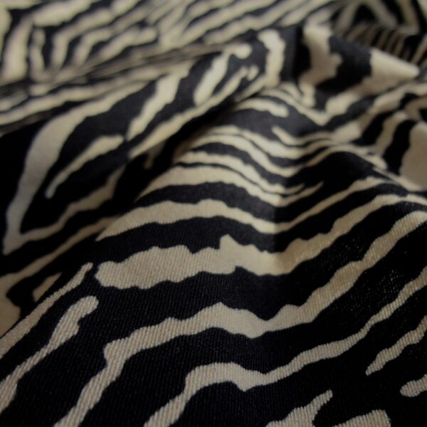 Likralı Jarse Örme Kumaş-Zebra Desen Baskılı